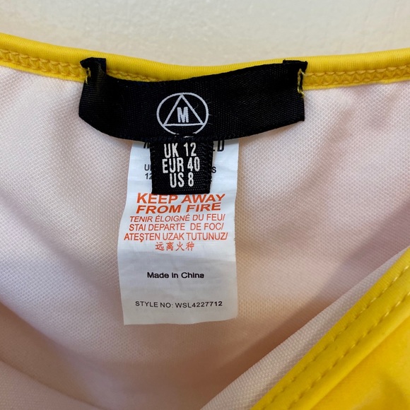 Misguided Bardot Pom Trim Swimsuit - Picture 6 of 7